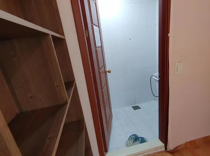 Affittacamere White House In Seoul Female Only Room Shared Bathroom With Up To 3 Other Female Travellers Seul