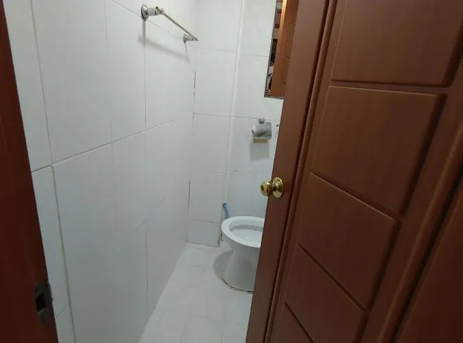 White House In Seoul Female Only Room Shared Bathroom With Up To 3 Other Female Travellers * Seul